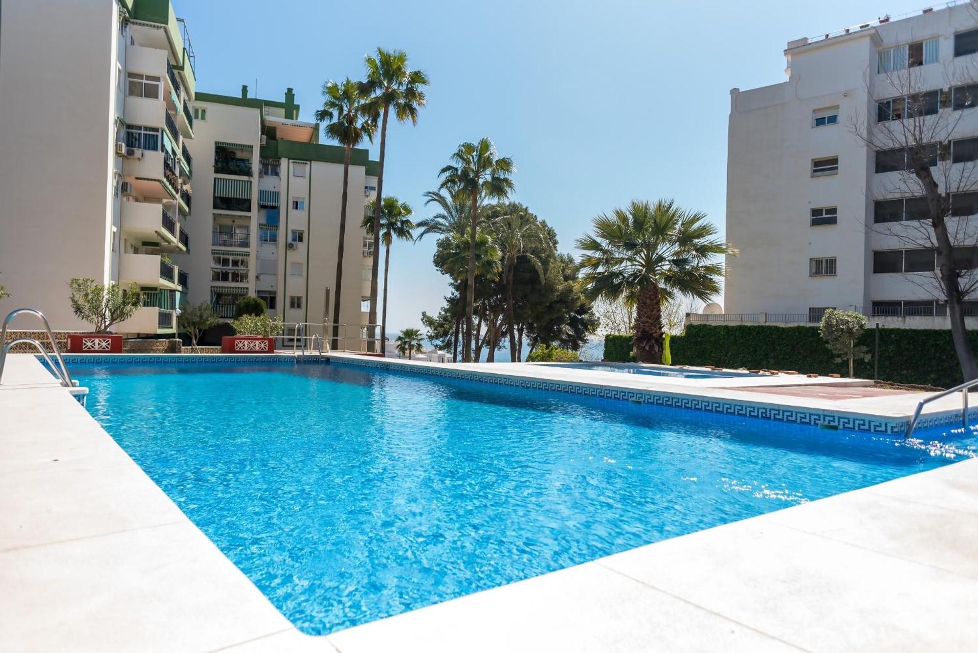 Torremolinos Yellow Fabuloso Andra Exterior foto